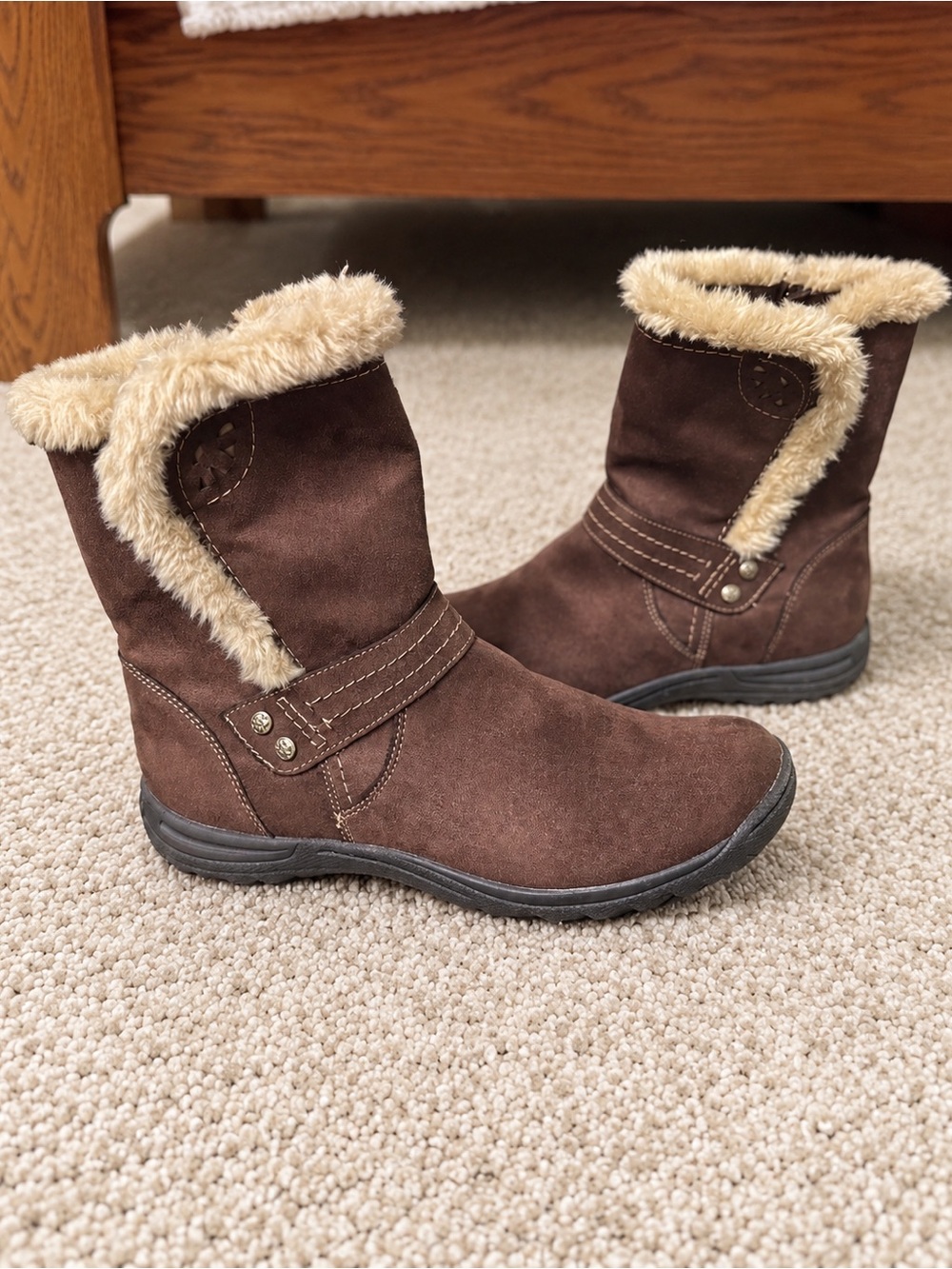 Earth Spirit Brown Faux Suede Faux Fur Mid Calf Winter Boots Size 10
